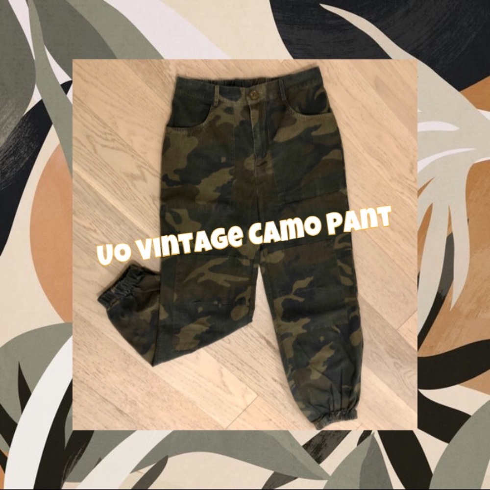UO Vintage Original Camo Pants